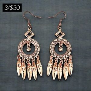 ✨3/$30✨ 🆕Rose Gold Plated and Crystal Bohemian Dreamcatcher Earrings